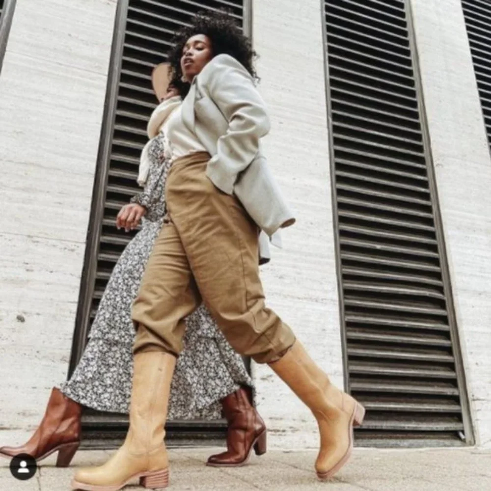 Frye Campus 14L Banana Yellow Leather Vintage Distressed Knee High Pull On Boots - Picture 5 of 16